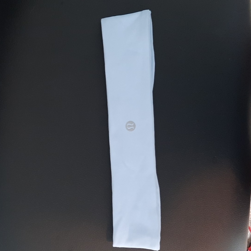Nwot blue lulu headband